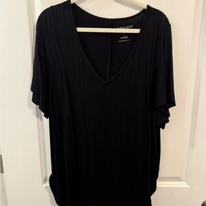 Women's Black V-Neck Top